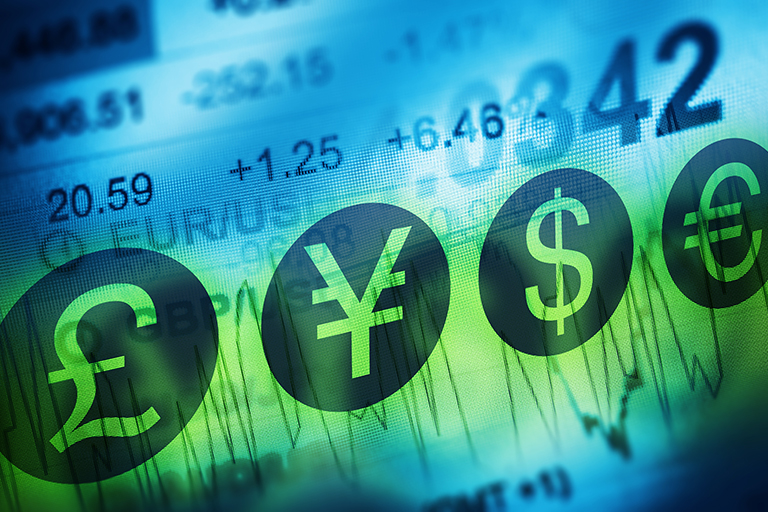 Forint, euró, dollár – Hogyan lovagold meg a devizapiac hullámait?